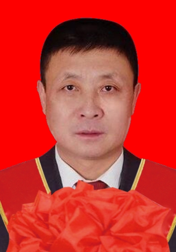 李静威
